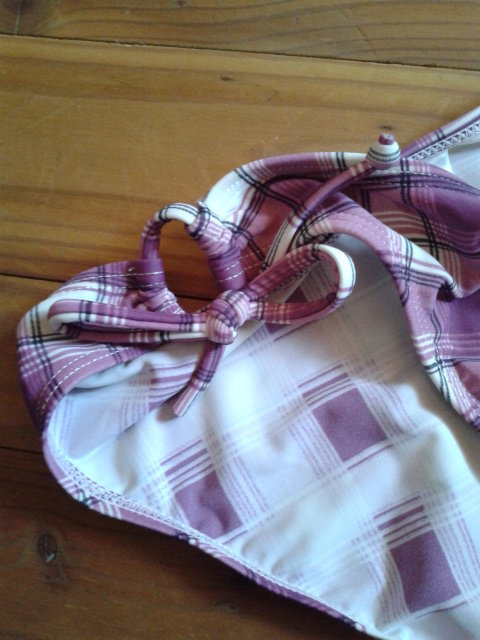 Bikini, lila, flieder, weiß, kariert, Neckholder, 34