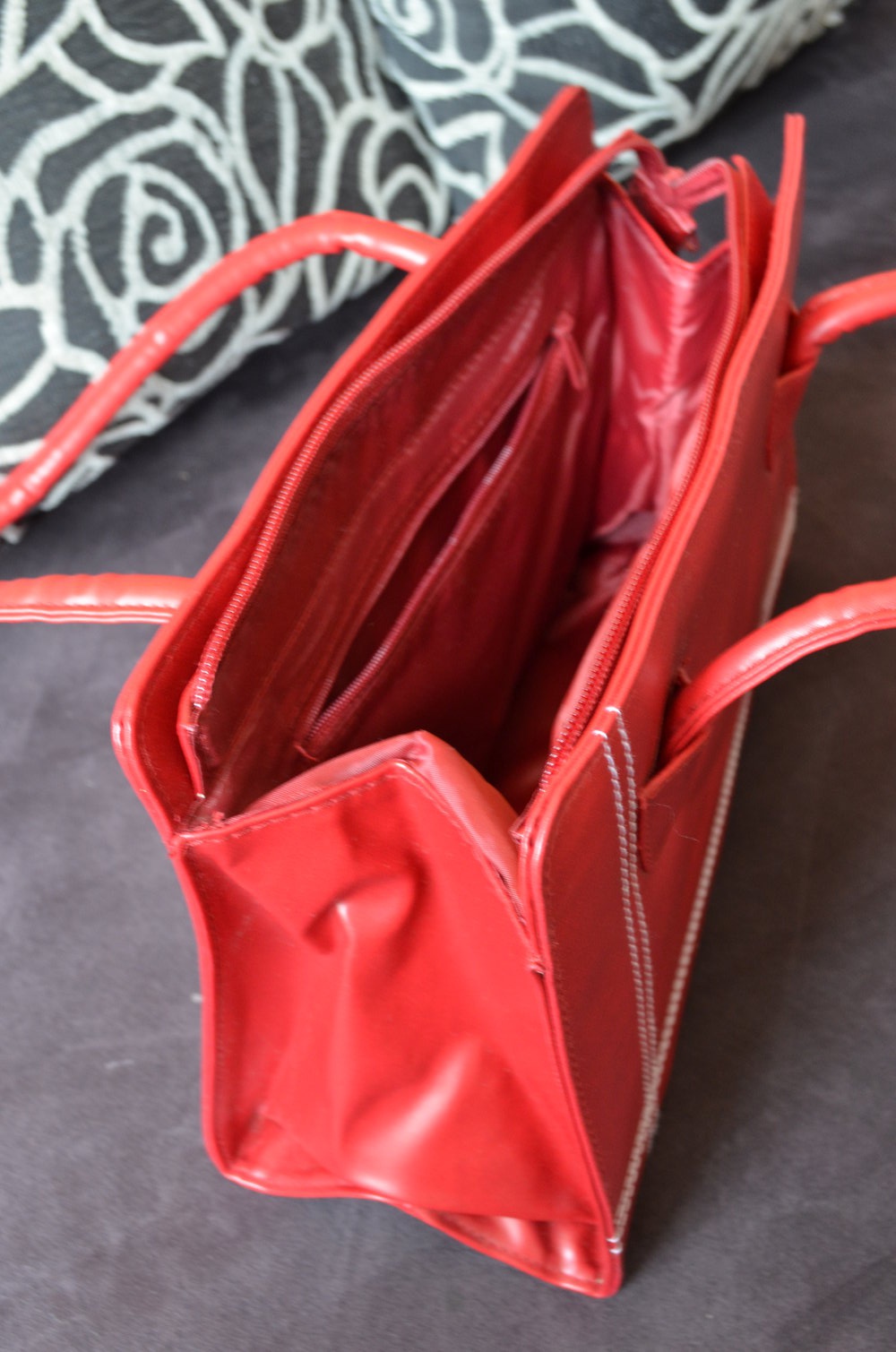 Kleine rote Handtasche / Tasche, Leder