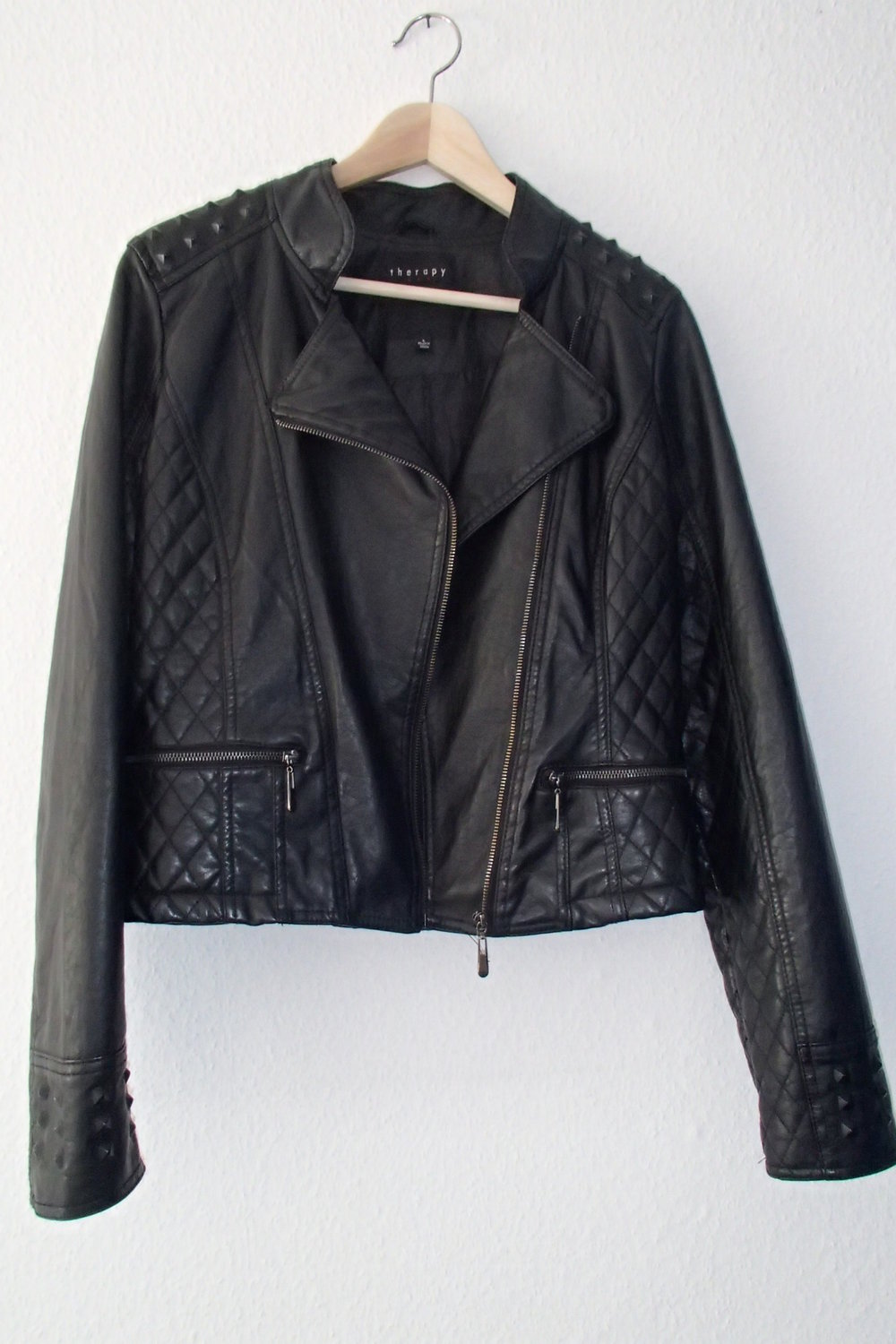 E.M.P Lederjacke mit Softnieten