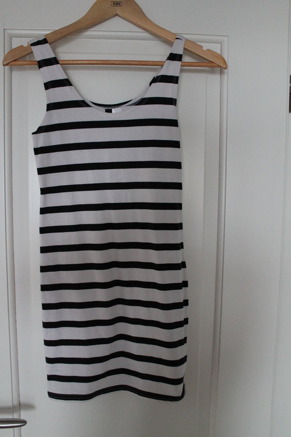 Basic Kleid gestreift