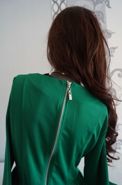 Kleid Wald grün mit langem silber Reißverschluss hinten 44 evtl. 46 XL