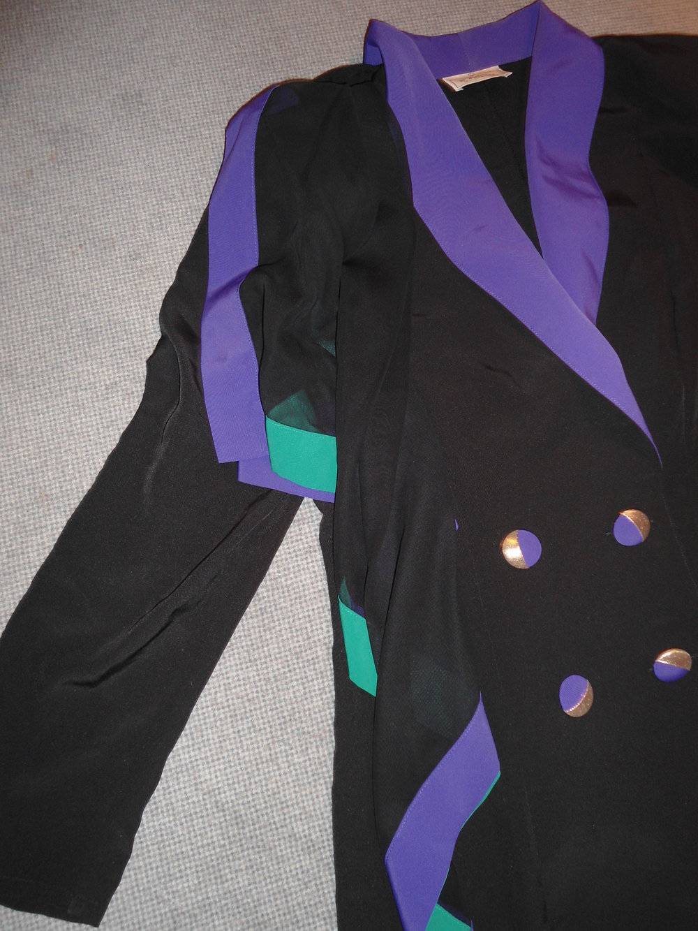 Ronnetta Blazer und Rock Kostüm Gr 40 schwarz lila grün Vintage Retro Fasching