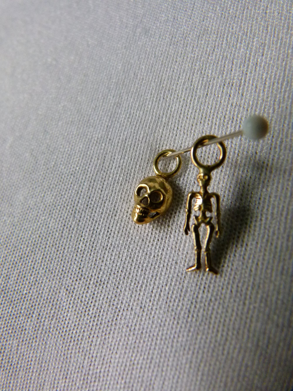 Miniatur Anhänger Totenkopf & Skelett, 2er Set, vergoldetes 925er Echtsilber, Gothic Boho Mori Goa Festival