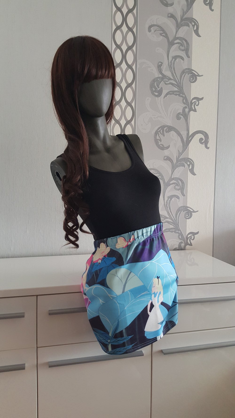 Alice im Wunderland Rock Disney Blumen S M 36 38 evtl. 40 Neu