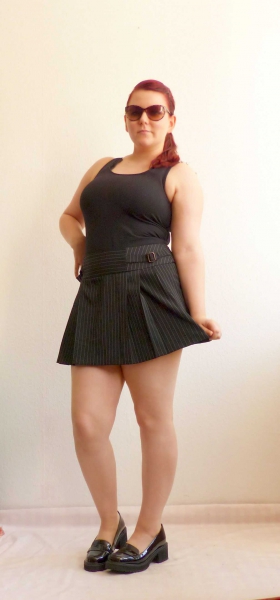 Schwarzer Nadelstreifenrock Ordo Nigra Gr. L 40 42 Minirock Gothic Lolita Faltenrock