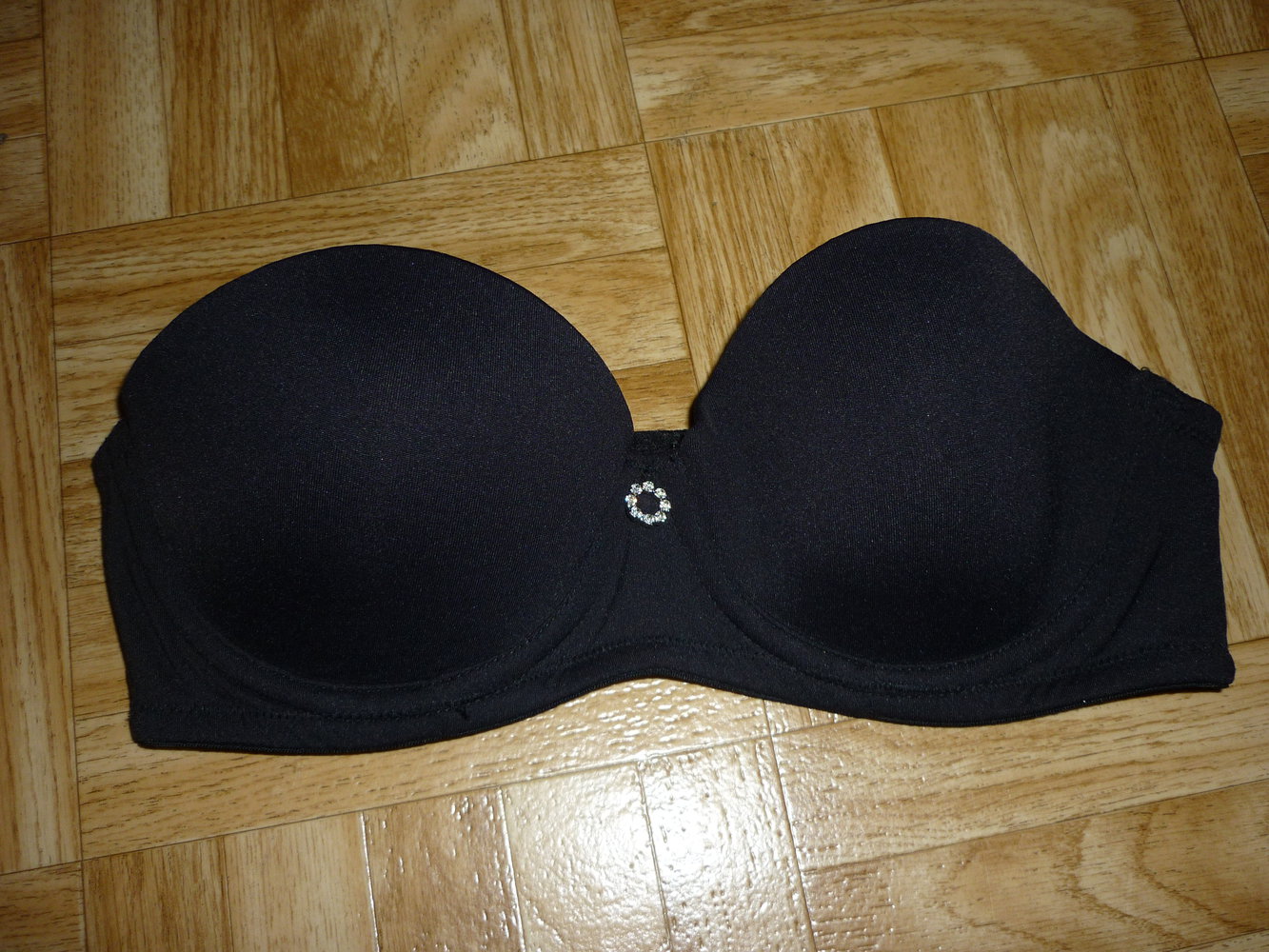Bandeau-BH schulterfrei trägerlos schwarz Größe 70 A