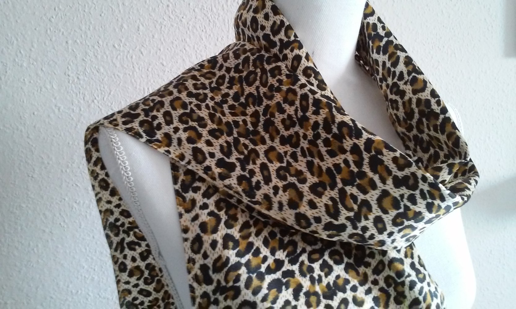 Schal Tuch Schlips Sommerschal Farbakzent im Tigerlook Halstuch  