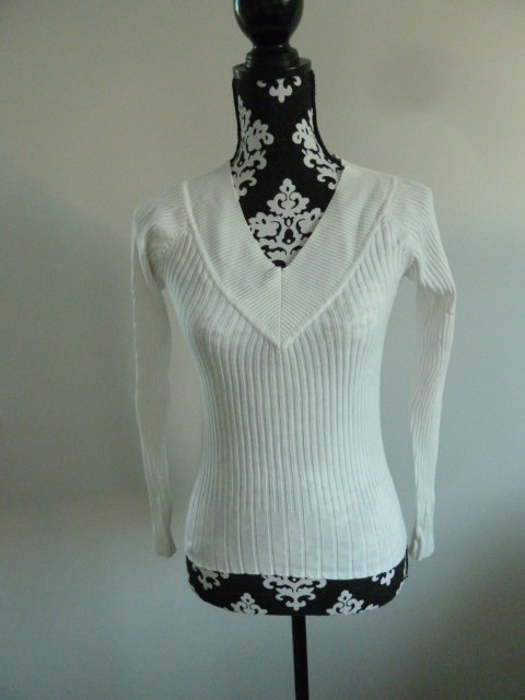 V-Ausschnitt - Größe 34