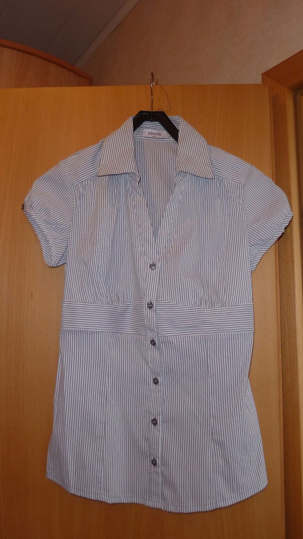 Bluse kurzarm grau-weiß gestreift, Größe 34 