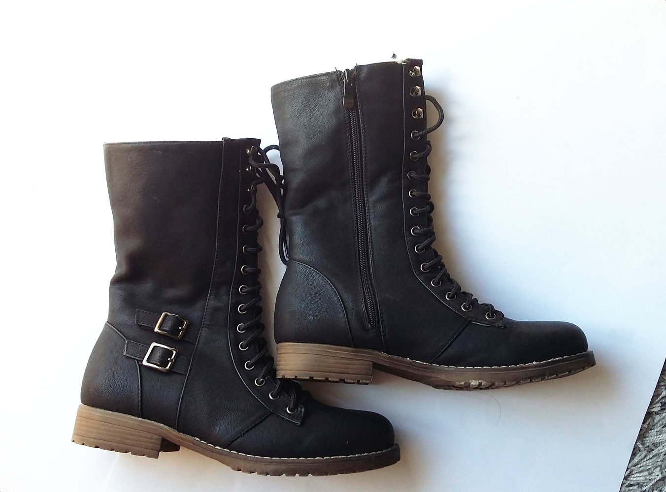 Winterstiefel TOP Zustand in Schwarz, Gr. 39, gefüttert