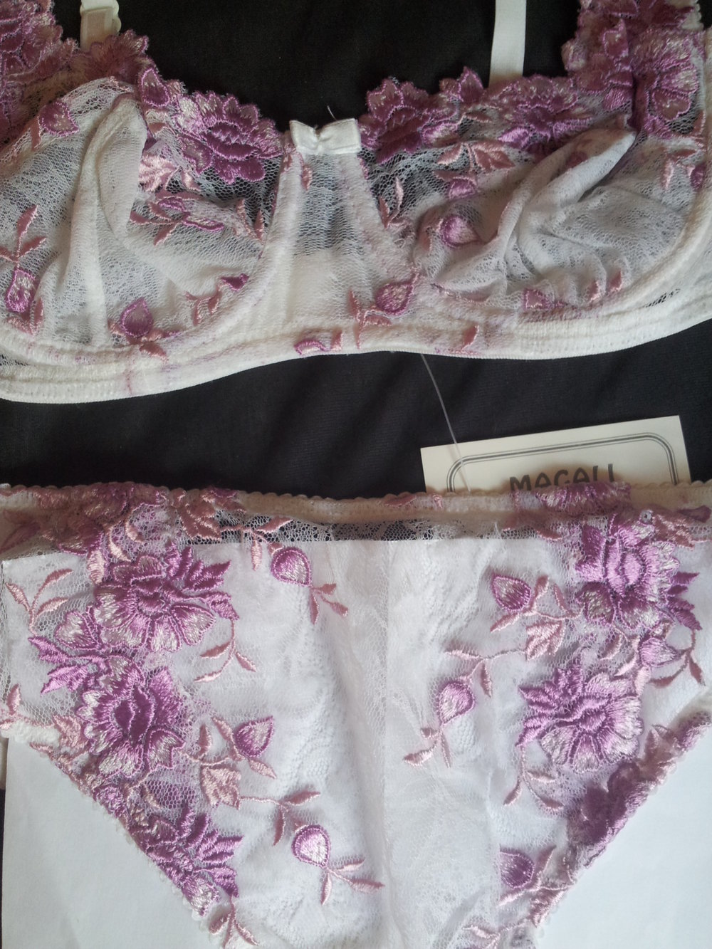 Magali, lila weiß durchsichtiig, slip 38 BH 75A