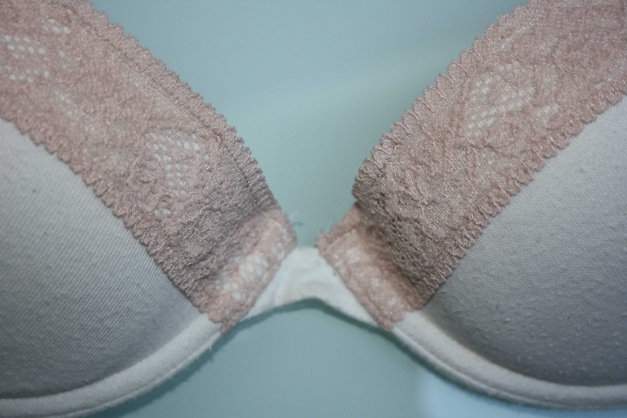 Nudefarbener BH von H&M