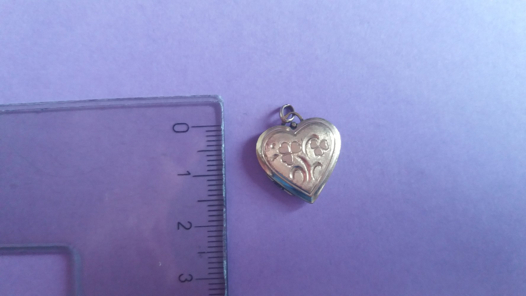 kleiner Herzanhänger