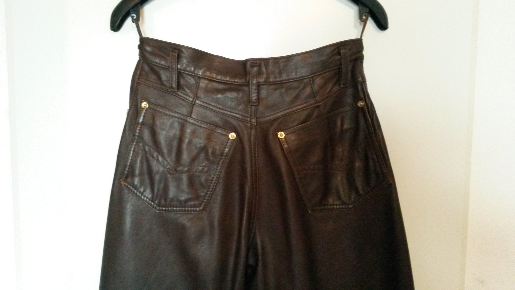 231. Lederhose high waist, Gr. 38