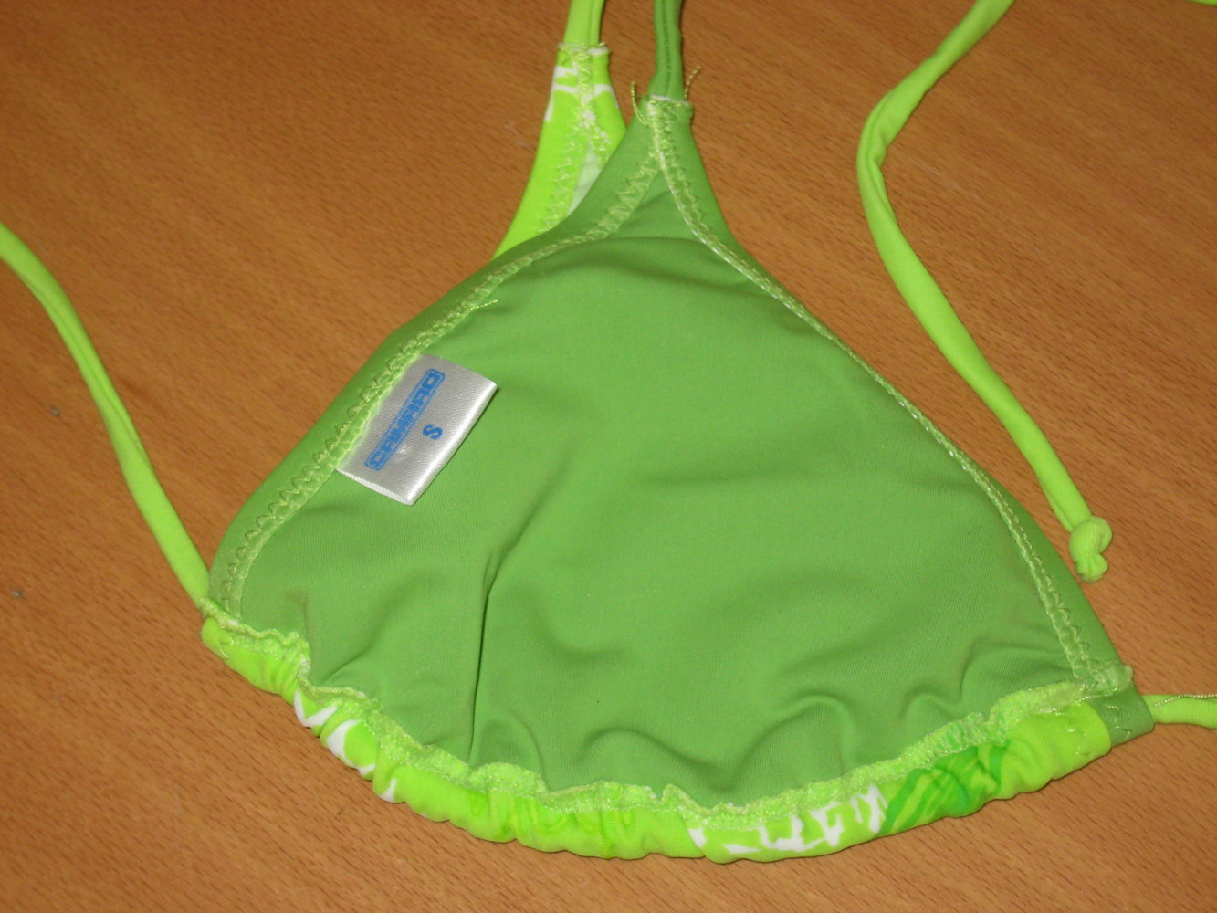 Doppel Triangel Bikini von Camaro Gr. XS + S