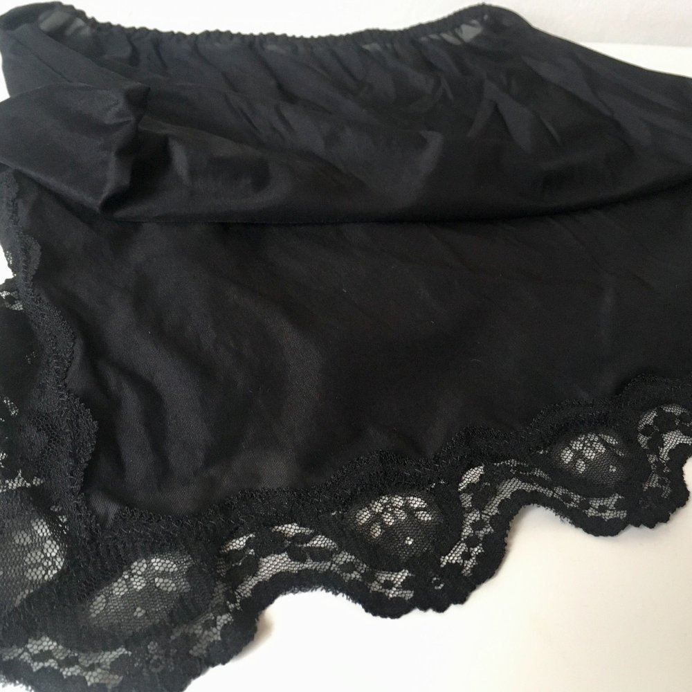 Agent Provocateur Unterrock Gr. S Knickers Forever Schwarz