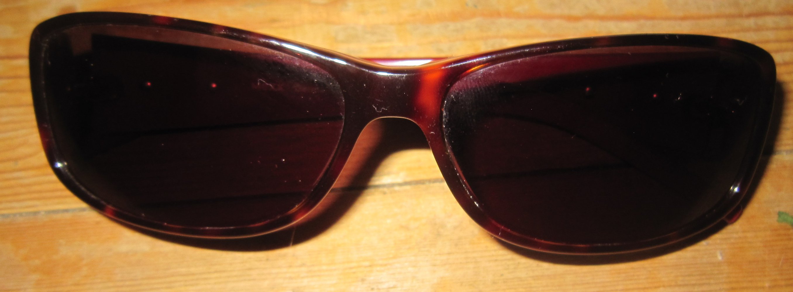 Mexx Sonnenbrille Markenbrille Mod. 6025-300 und No-Name Sonnenbrille