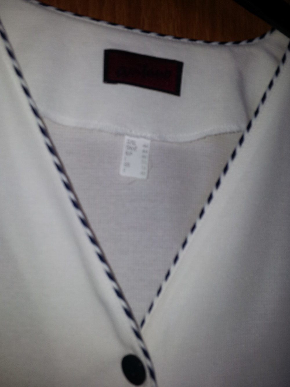 Weiße Bluse mit maritimem Charakter Gr. 44 von Avitano