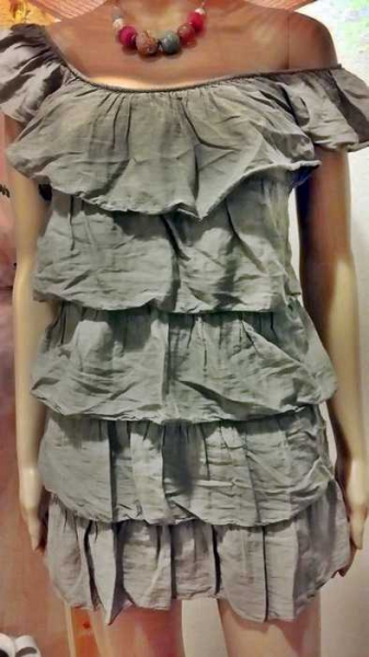 Schöne Tunika mit Volants / ON..Made in Italy