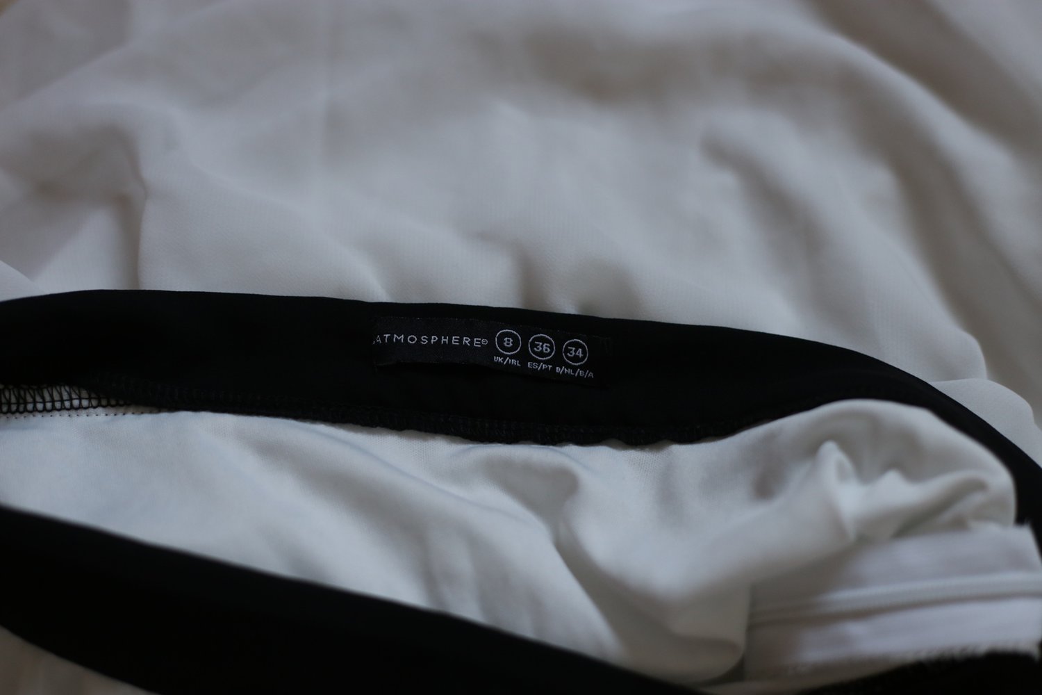 Weißer Chiffonrock Primark Atmosphere XS 34