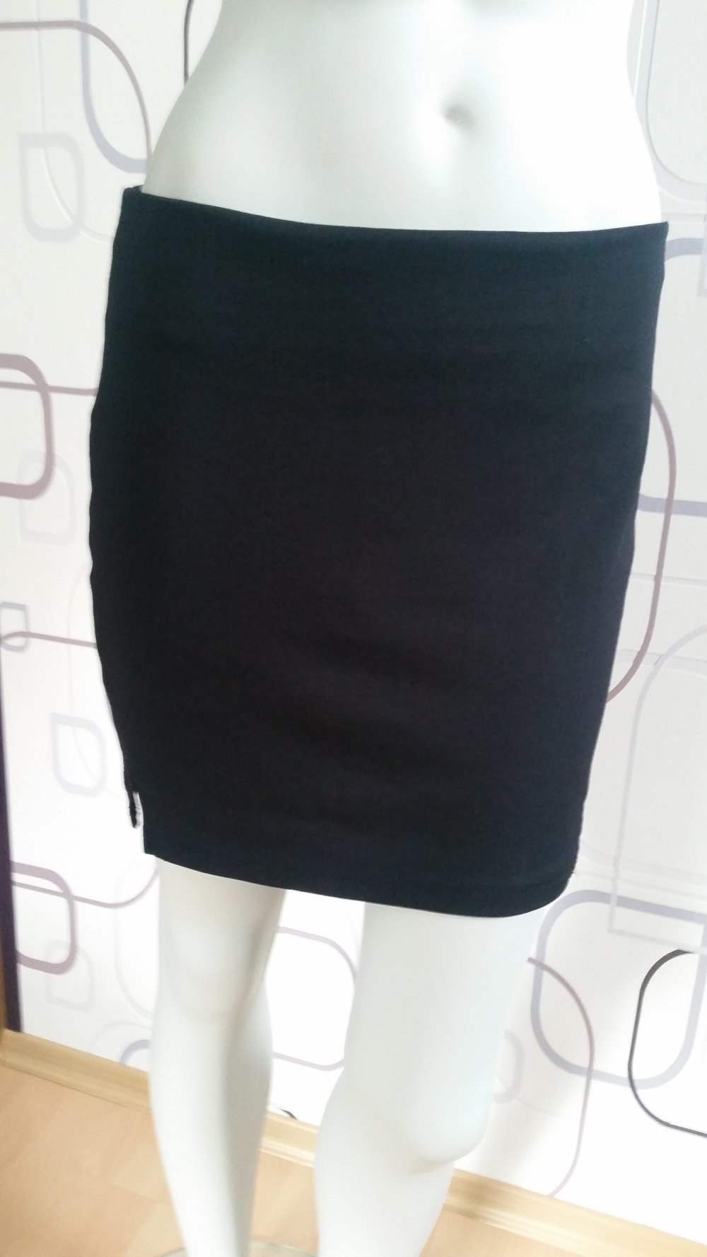 kurzer schwarzer Rock