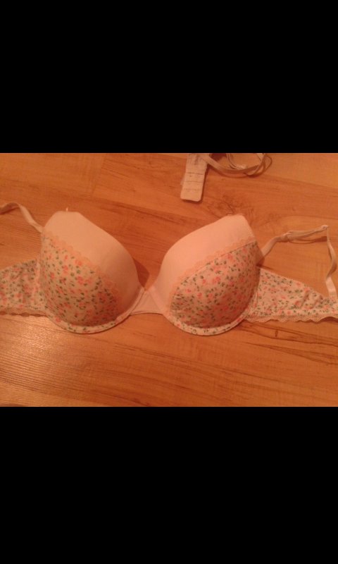 BH 75 C Blümchen weiß süß