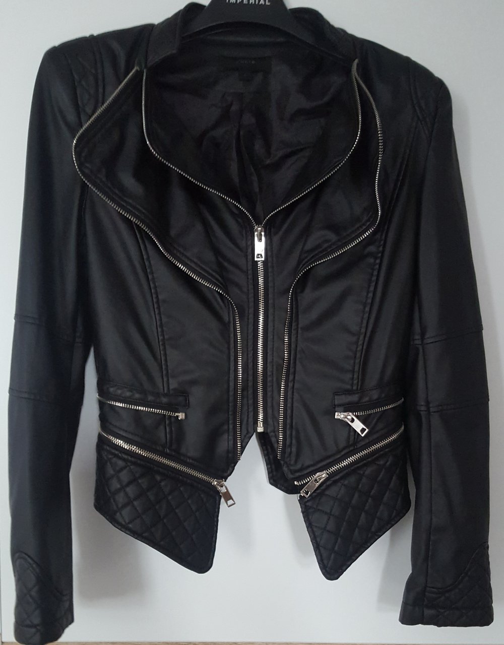 Lederjacke Bikerjacke schwarz tailliert 34