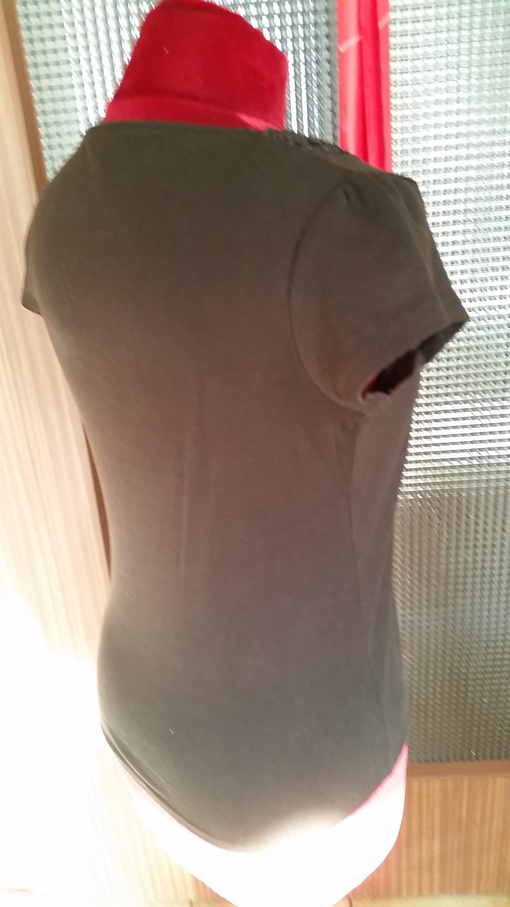 Street One T-shirt, dunkelbraun, V-Ausschnitt, Größe 36