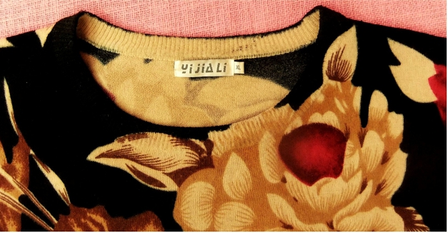 Pullover von Yi jia Li - mit farbigem Blumen-Muster - Größe XL