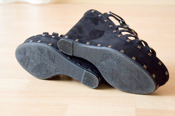 Sandalen Wedges mit Nieten