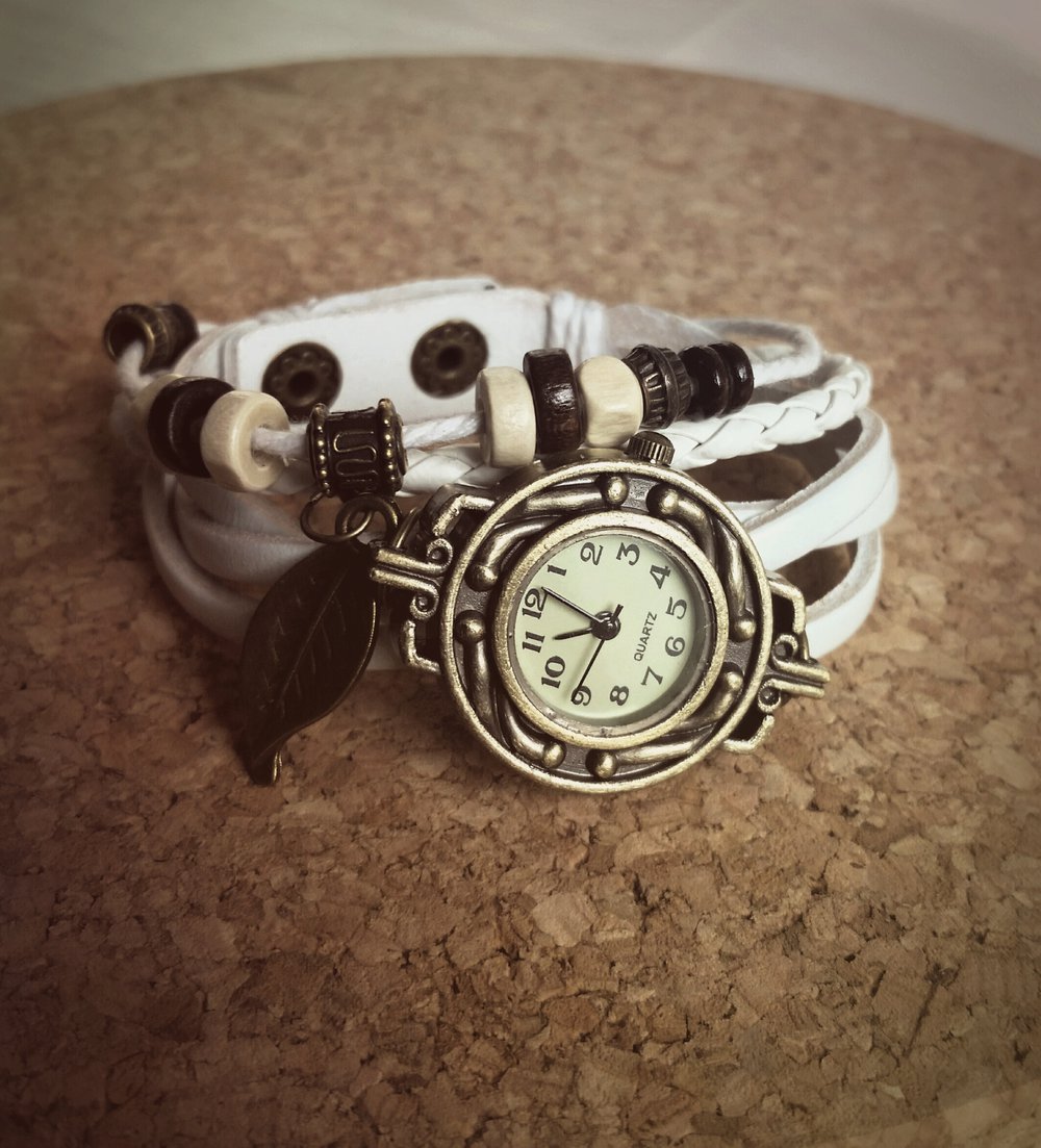 Uhr Romantik Vintage weiß Armband Anhänger Gothic Ethno Goa 