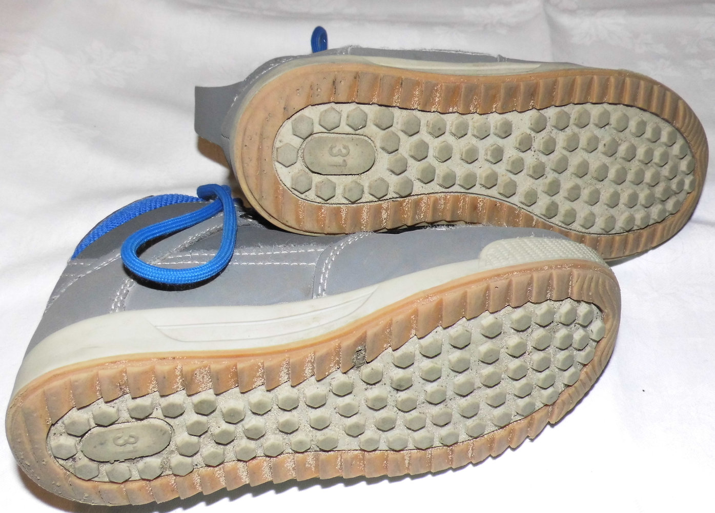 Schuhe / Winterschuhe / Zwillinge