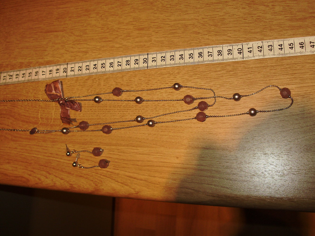Schmuckset: Kette + Ohrringe , silbern, altrosafarbene Perlen NEU im Tüllbeutelchen