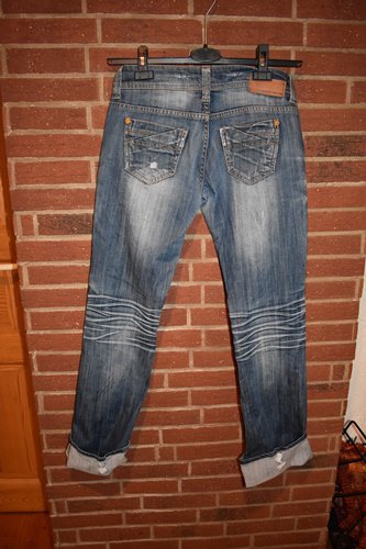 Jeans im Used-Look