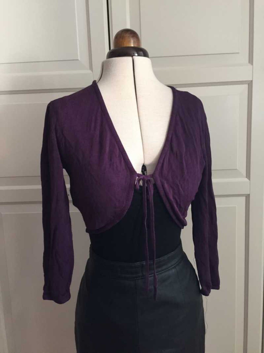 Bolero Jäckchen 3/4 Ärmel in violett von Mango