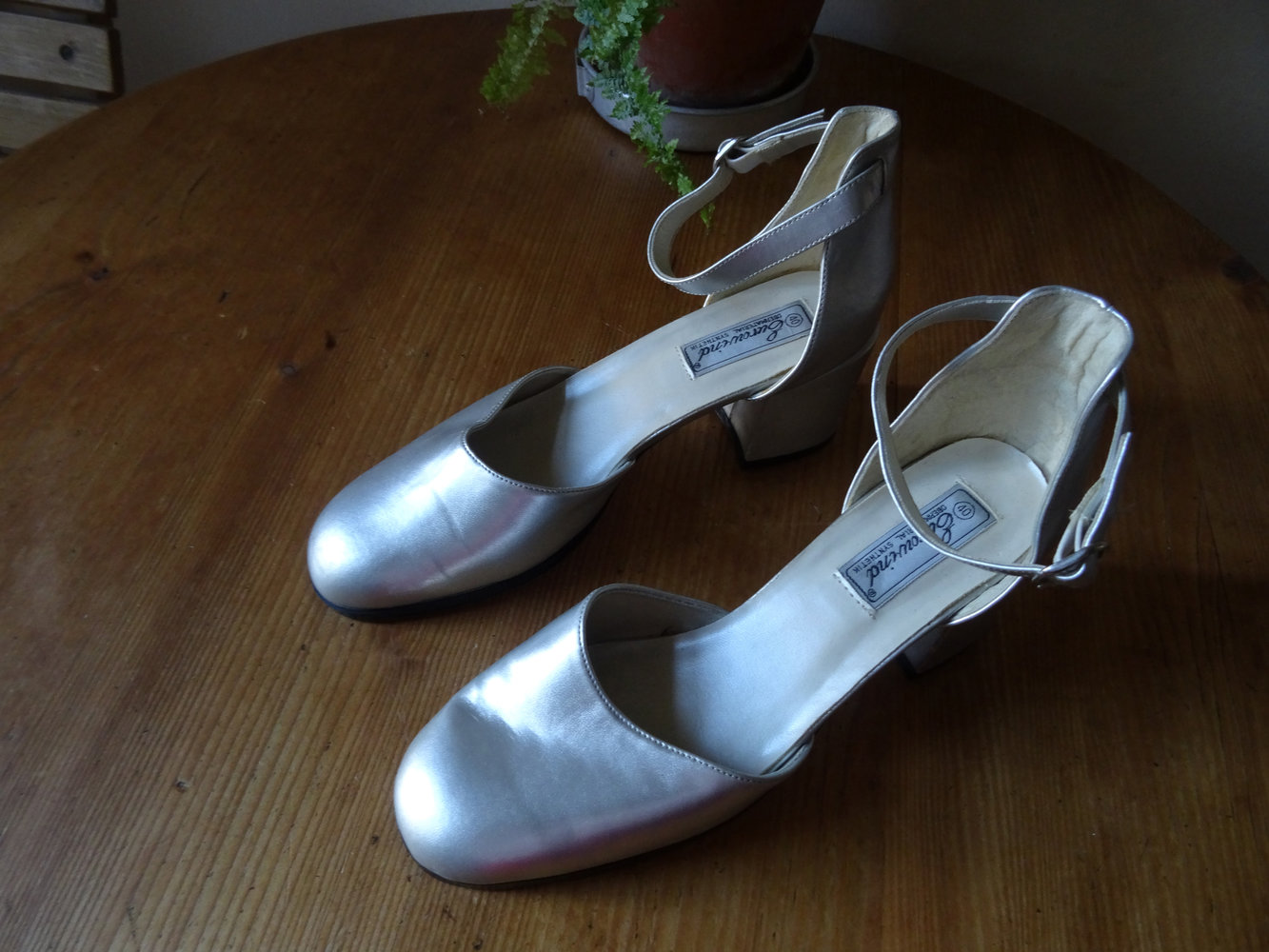 Berlin Vintage Silber Riemchenschuhe 39 Mottoparty Karneval Fasching