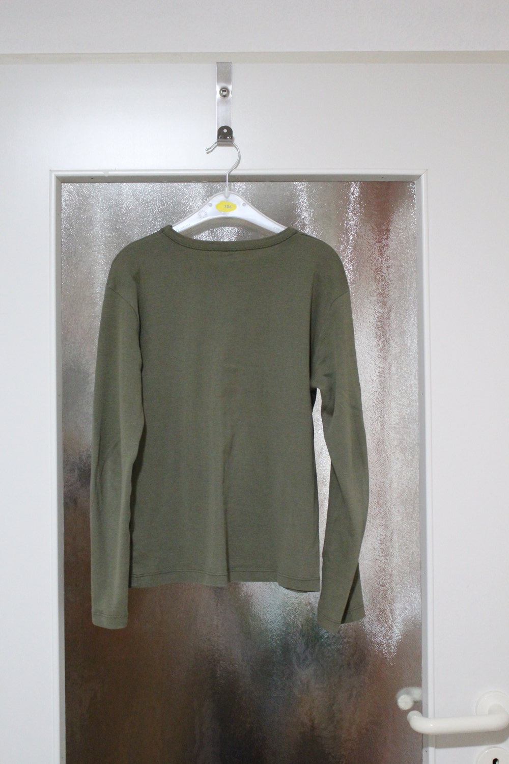 92. T-Shirt von United Colors of Benneton, khakifarben,  Gr. 140