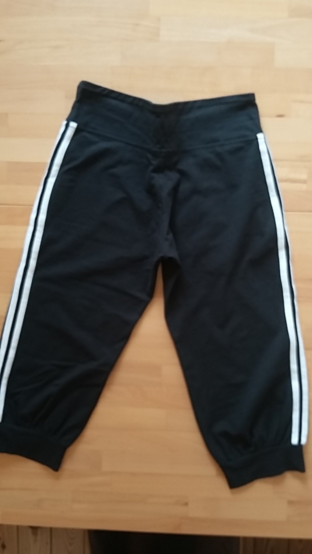 Adidas Sporthose knielang Kleiderkorb