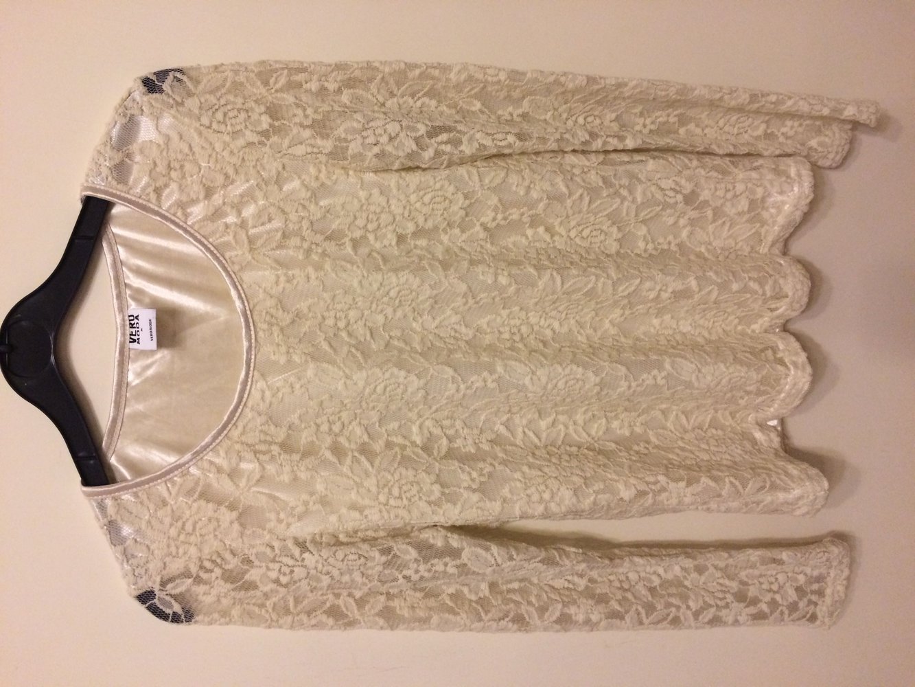 NEU Shirt Spitze Gold Vero moda Größe M 
