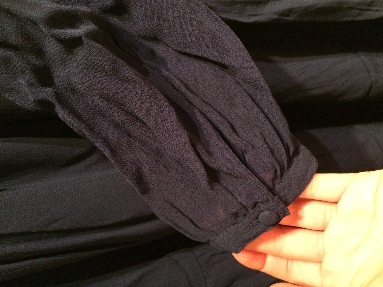 perlenbesticktes mehrlagiges Kleid 