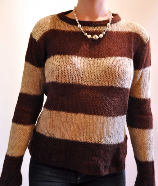 Gestreifter Strickpulli von Zara
