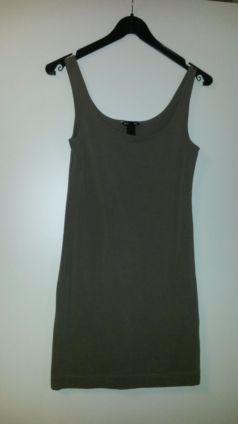 Kleid in der Farba taupe von H&M in Größe S 
