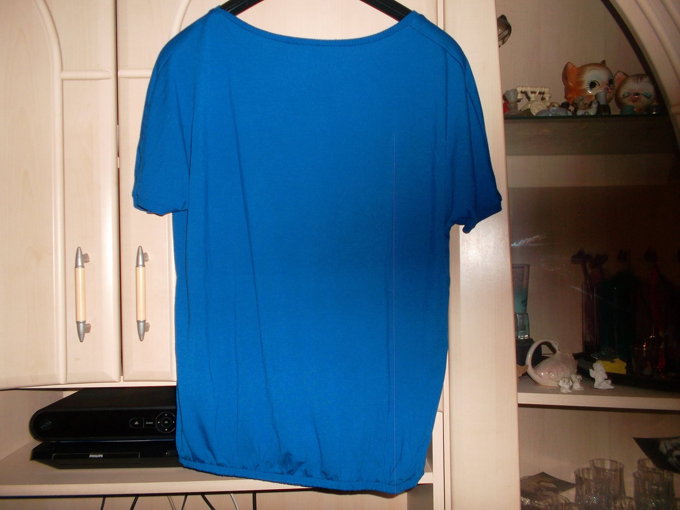 neuwertiges blaues t-shirt, grösse xl