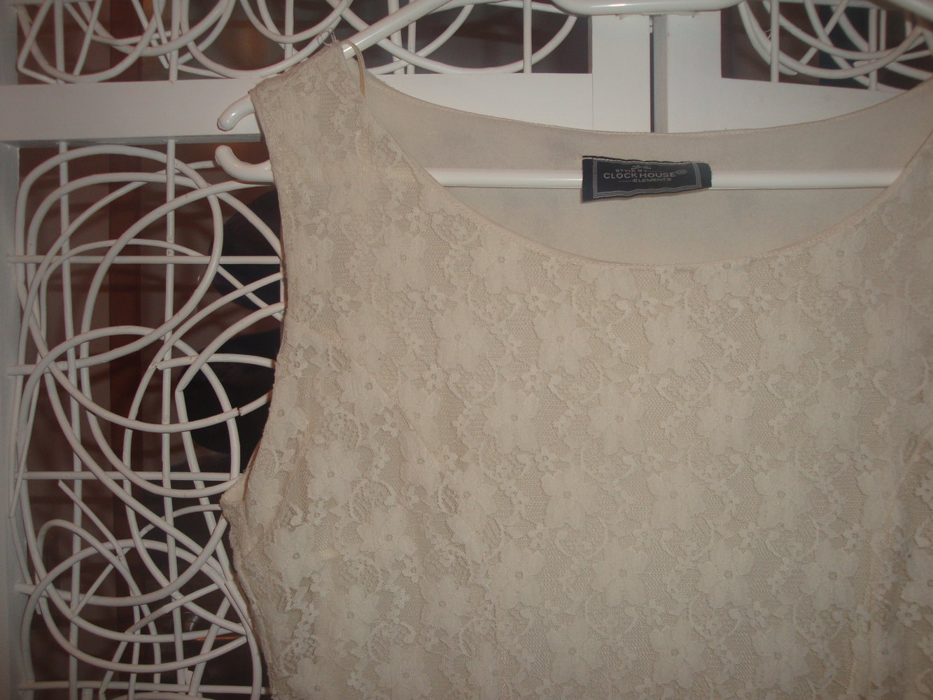 Festliches Kleid in creme-weiß