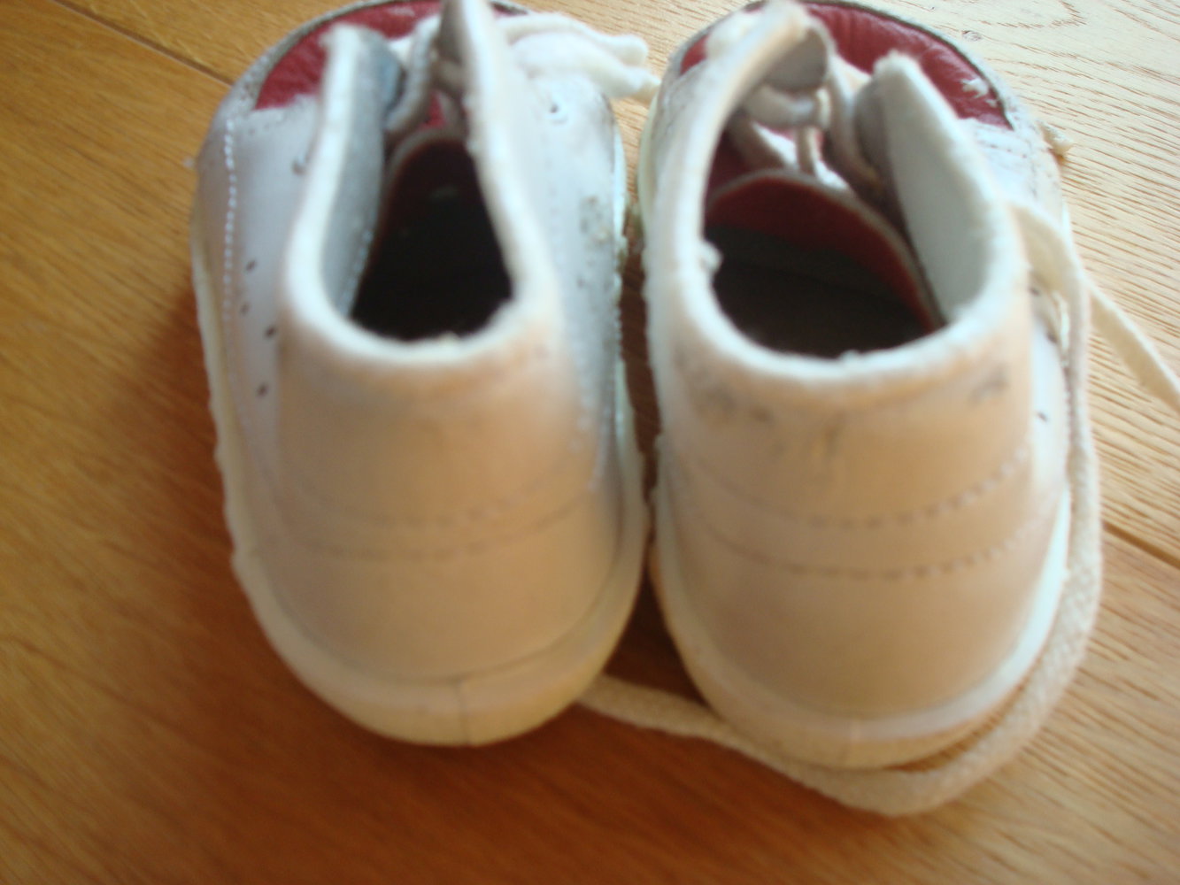 Schuhe, Halbschuhe, Lauflernschuhe Gr. 18