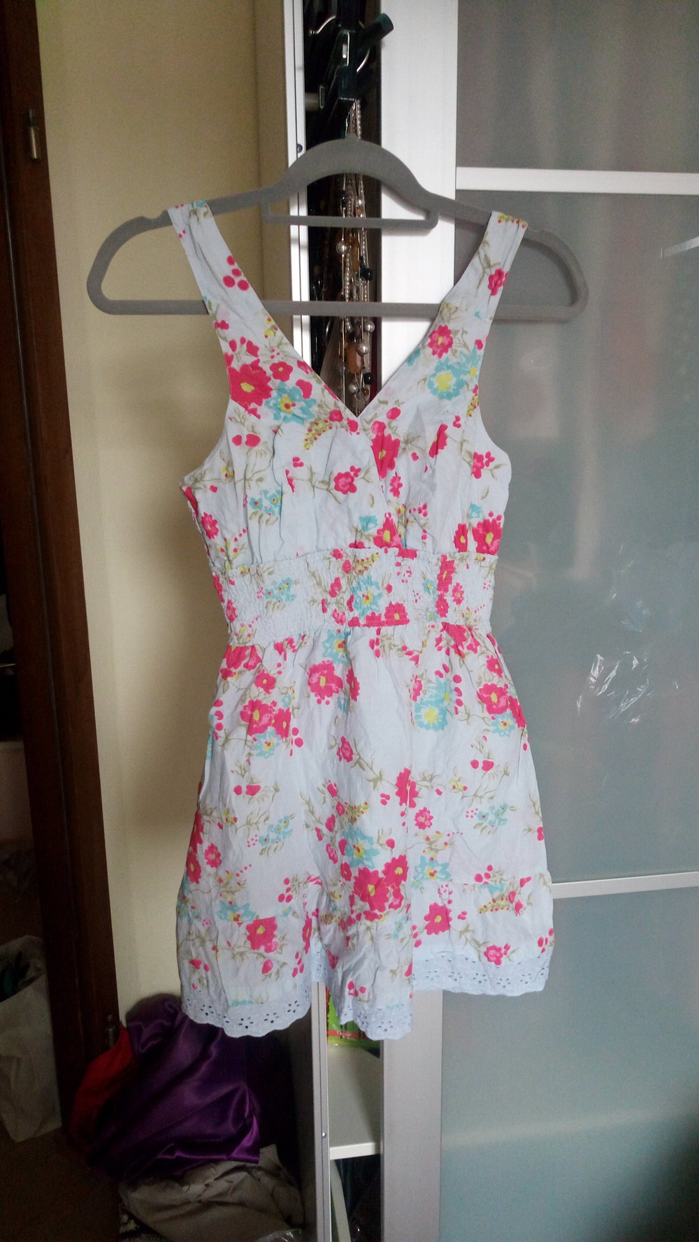 *NEU* sommerliches Kleid Trägerkleid von AJC mit Blumenprint in XS / 34