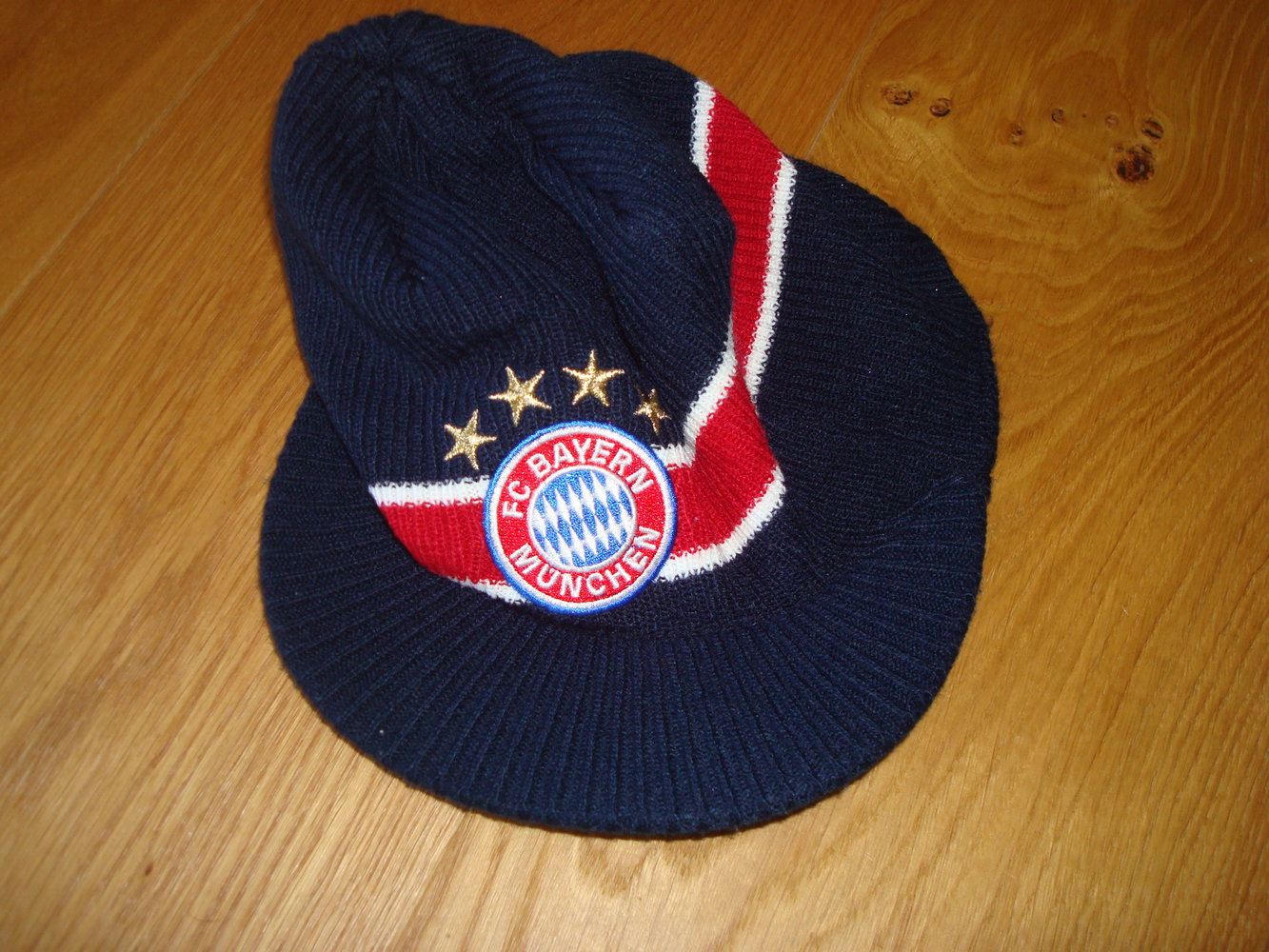 Schildmütze FC Bayern Gr. 45