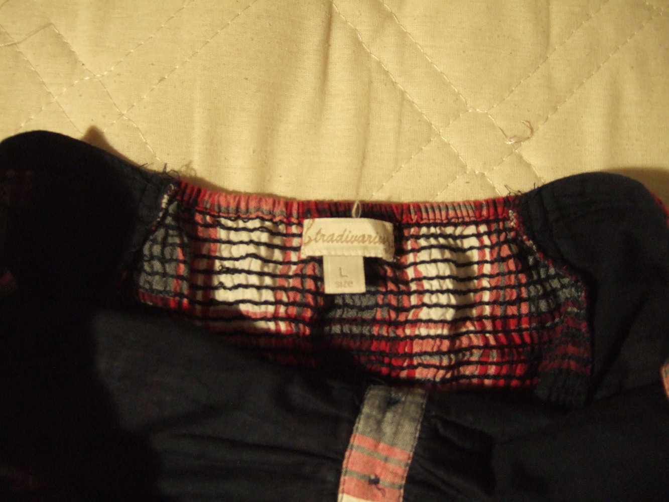 Süßes kariertes Kleid von Stradivarius