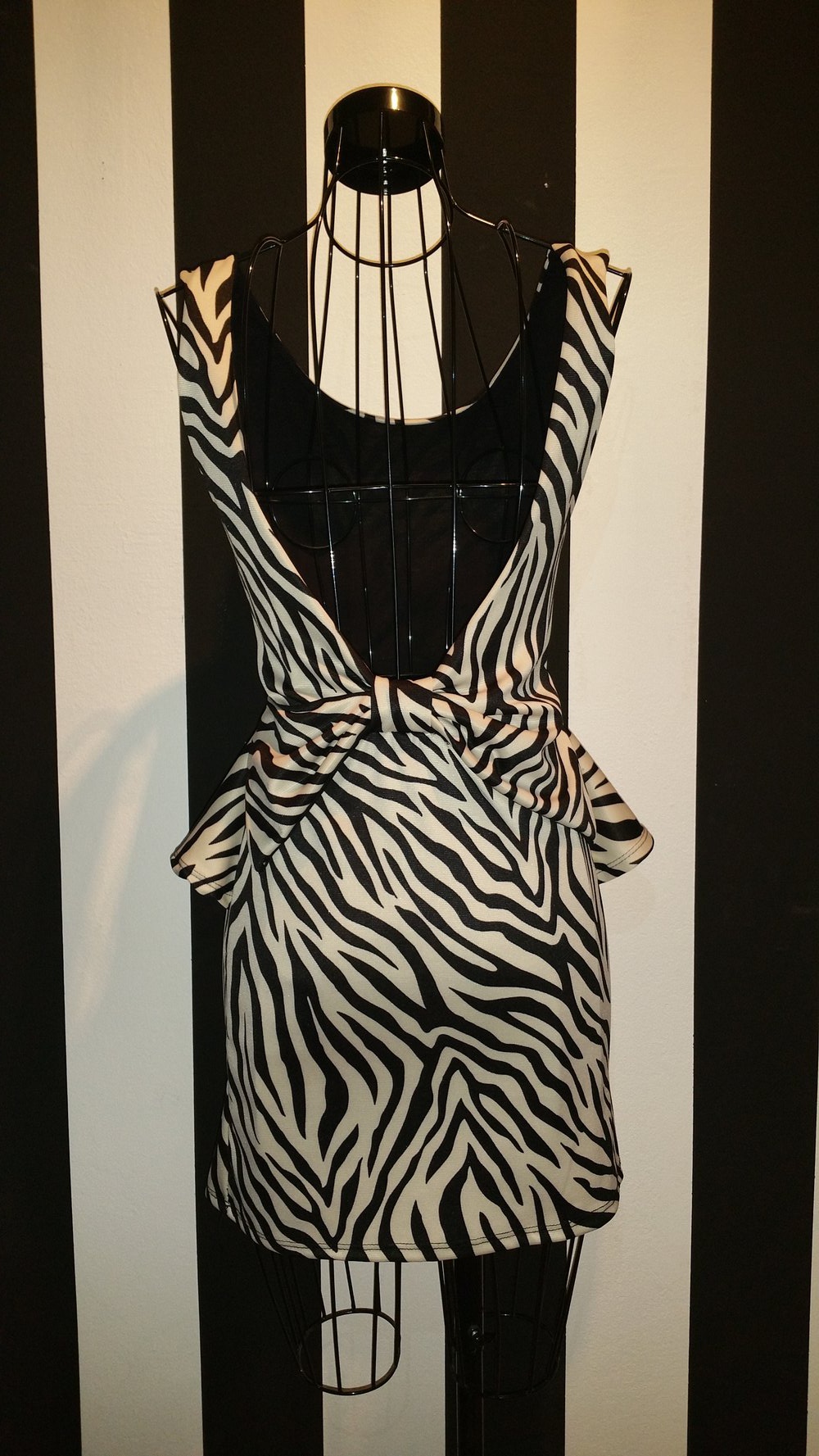 Kleid, zebraoptik