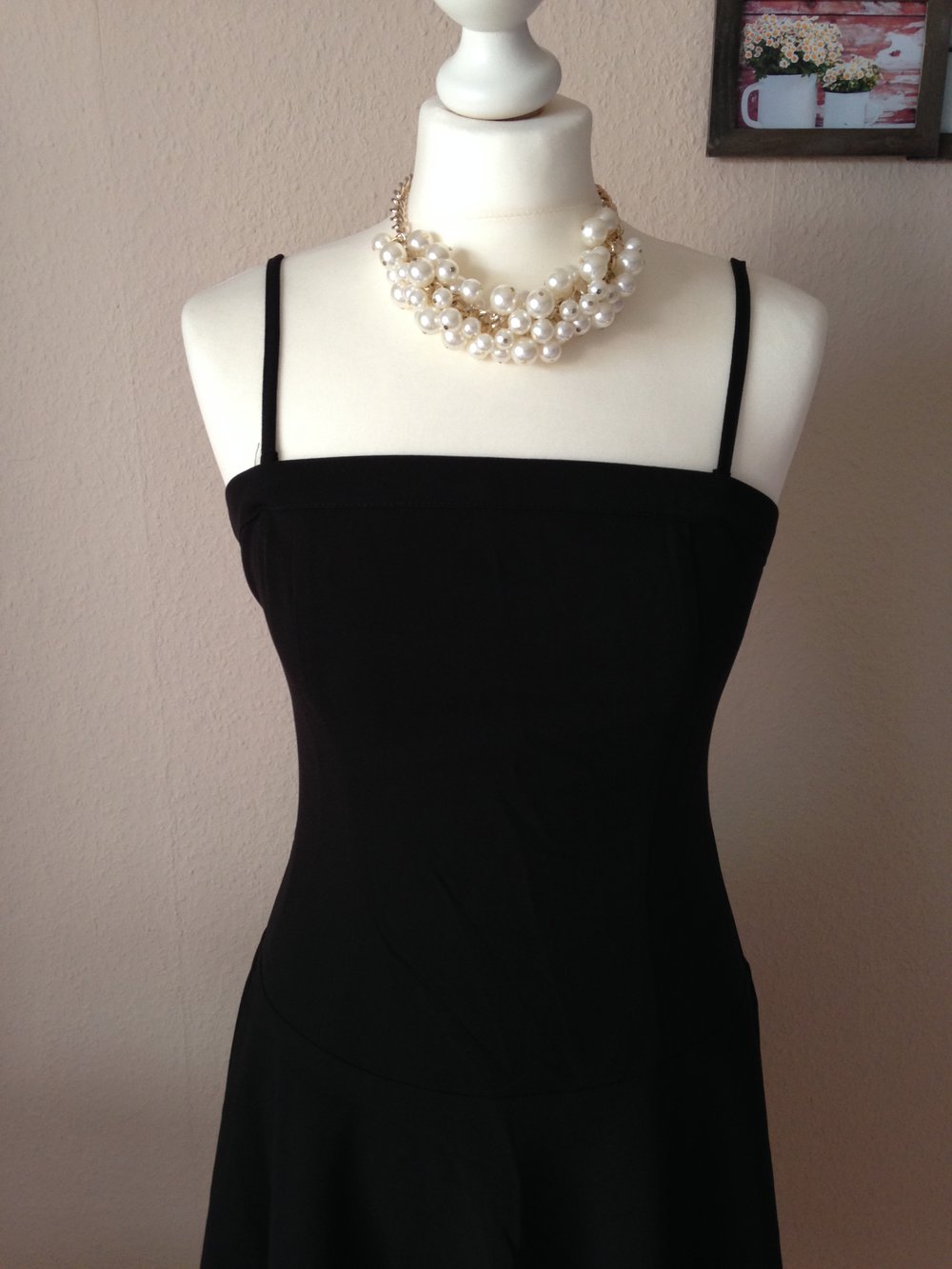 Schwarzes Kleid von Melrose, Abschluss, Abiball